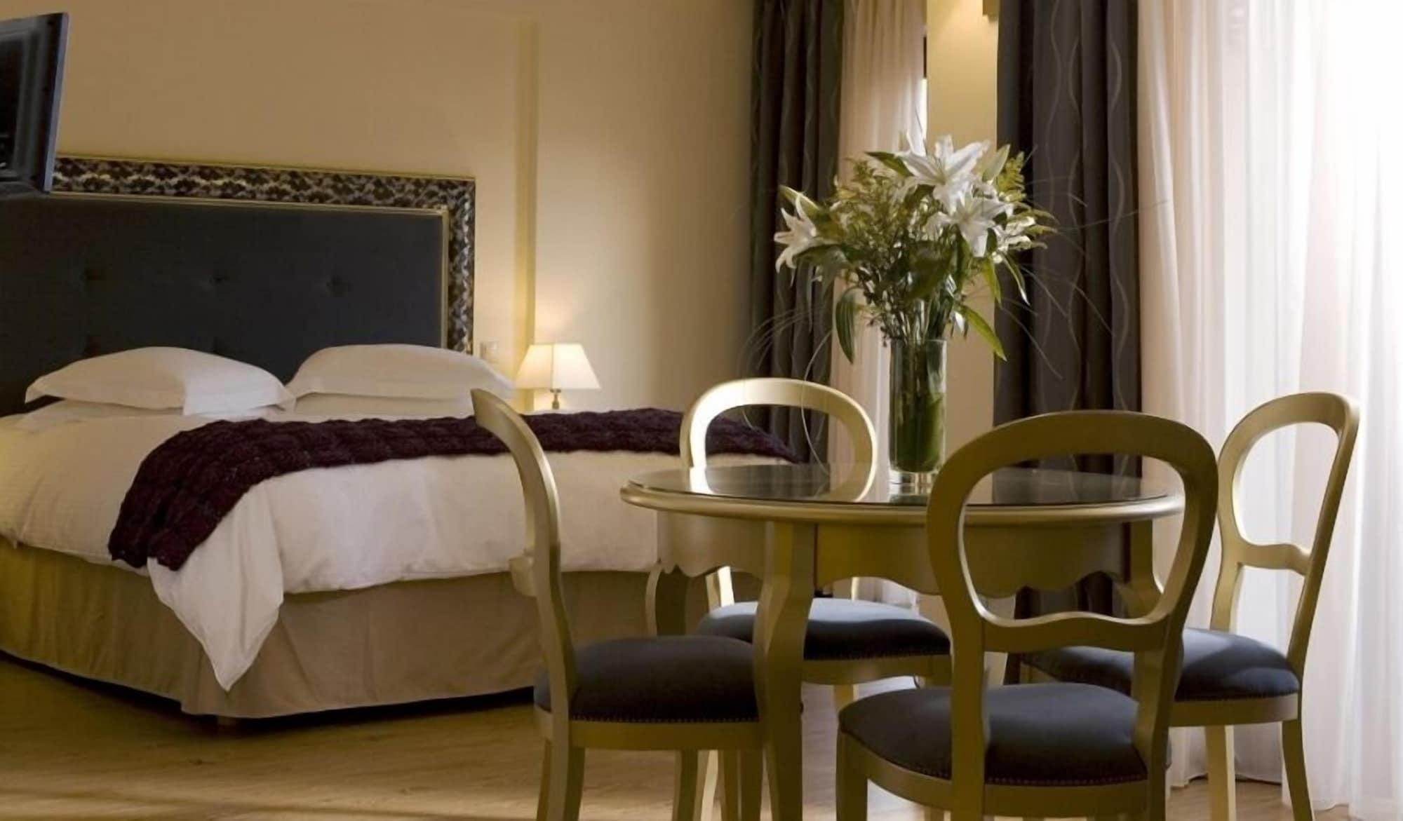 발리스 리조트 호텔 볼로스 외부 사진 A room at the hotel